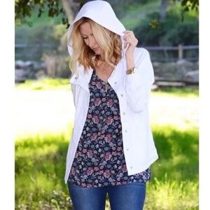 Cabi Soho white zip hoodie style 5152 size medium